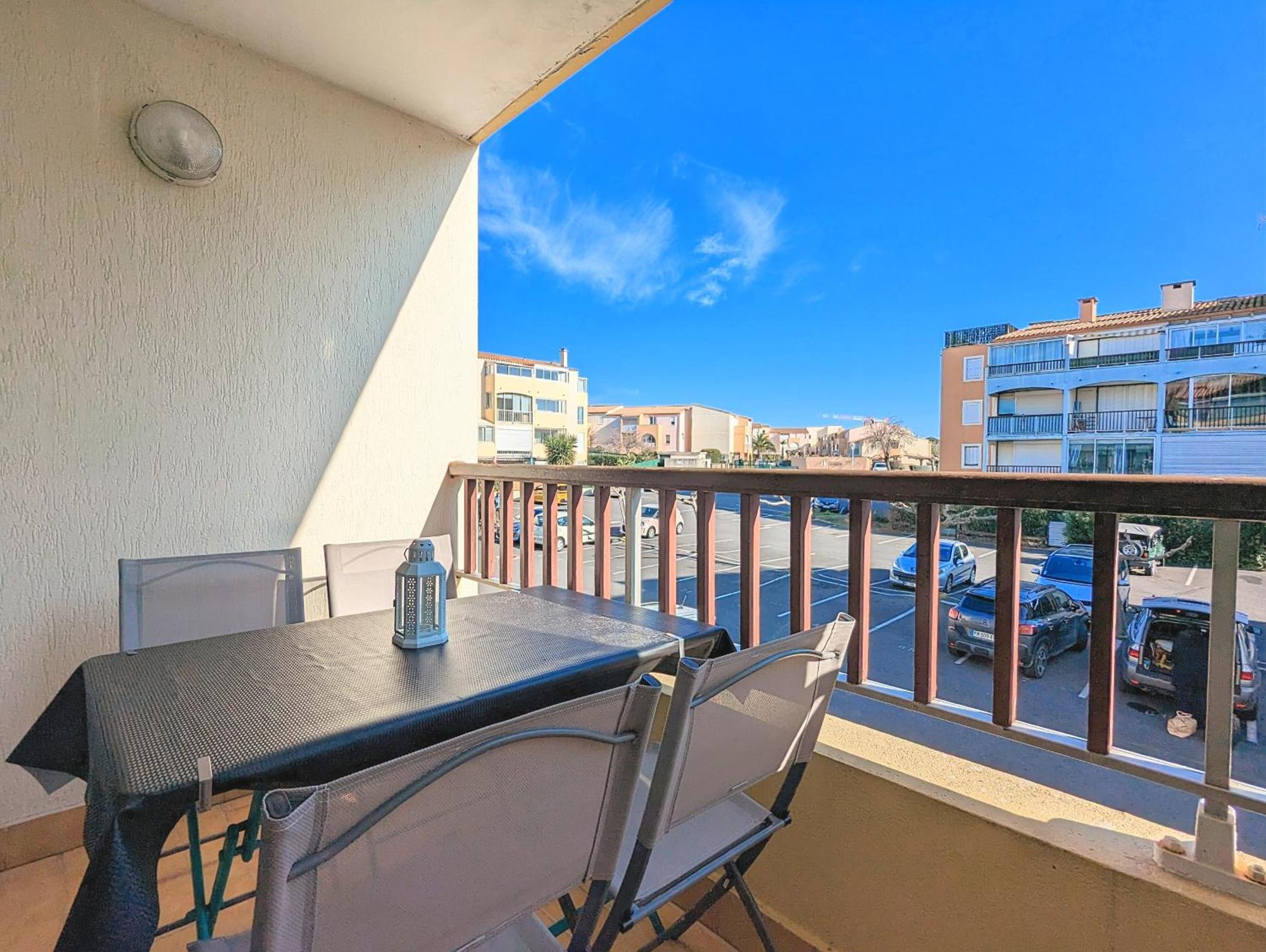 Appartement Au Calme + Parking アグド エクステリア 写真