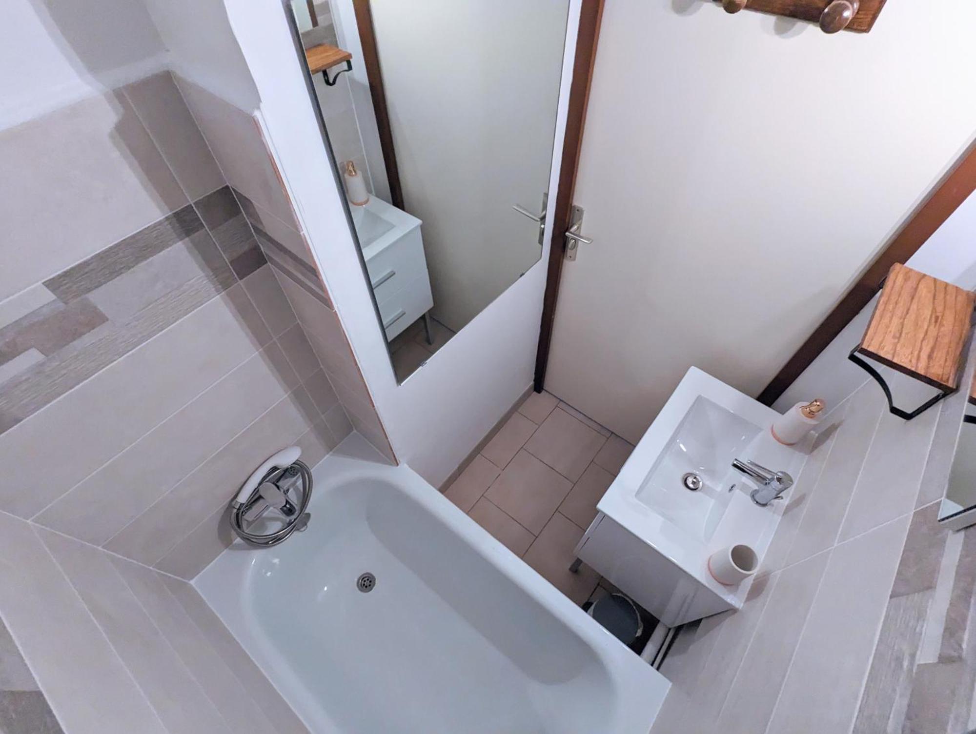 Appartement Au Calme + Parking アグド エクステリア 写真